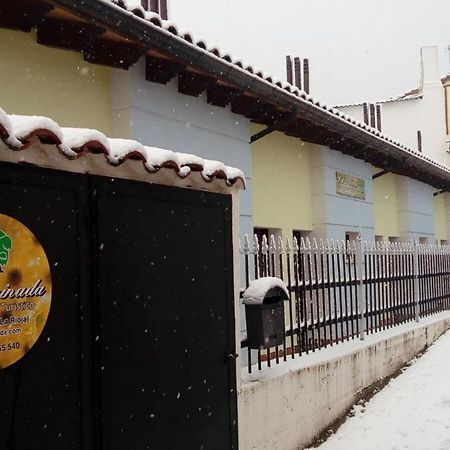 Apartamentos La Peinada Villarejo  Exteriör bild